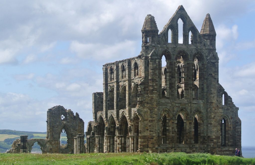 Развалины аббатства Уитби.