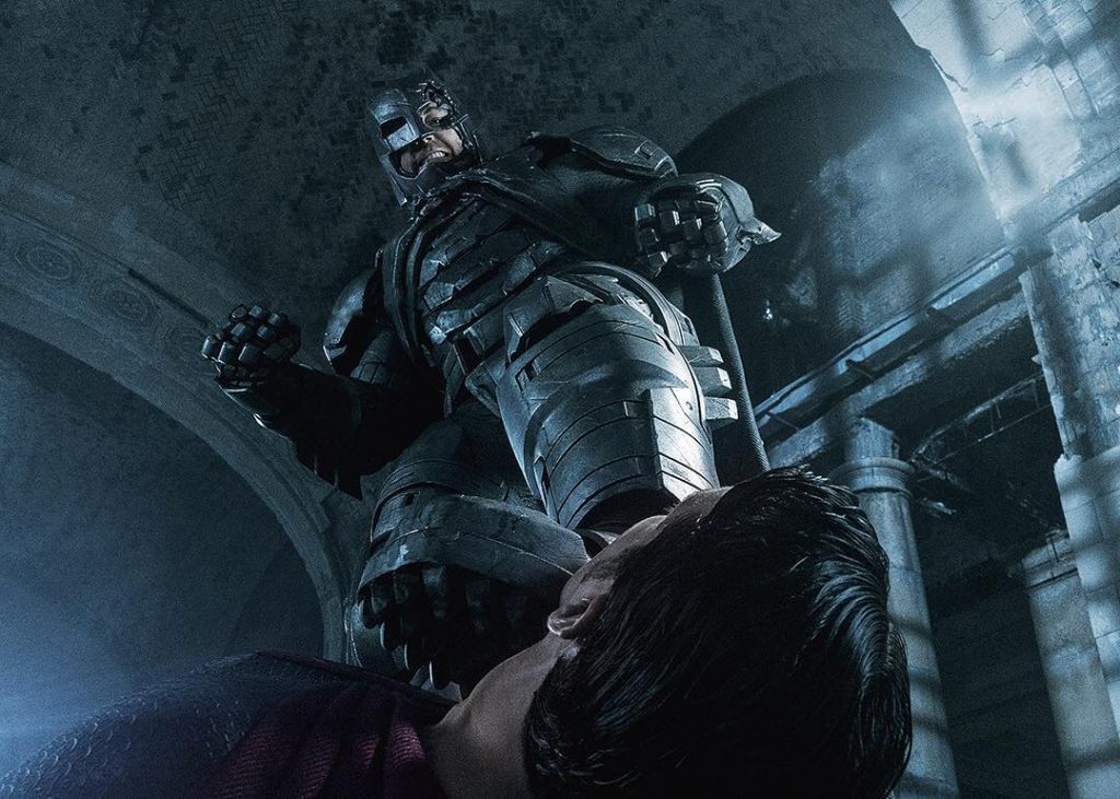 Костюм Бэтмена для боя с Суперменом Зак Снайдер позаимствовал из комикса «Возвращение Тёмного рыцаря»