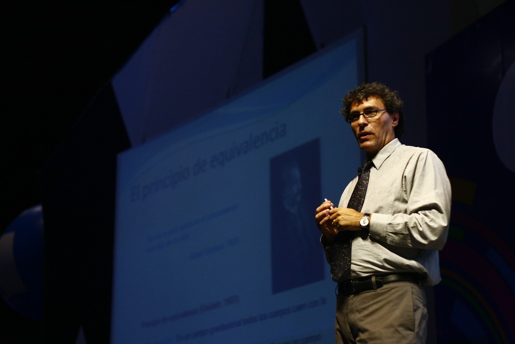 Мигель Алькубьерре, как и многие учёные, вдохновлялся классикой научной фантастики (Movistar Campus Party México / Flickr)
