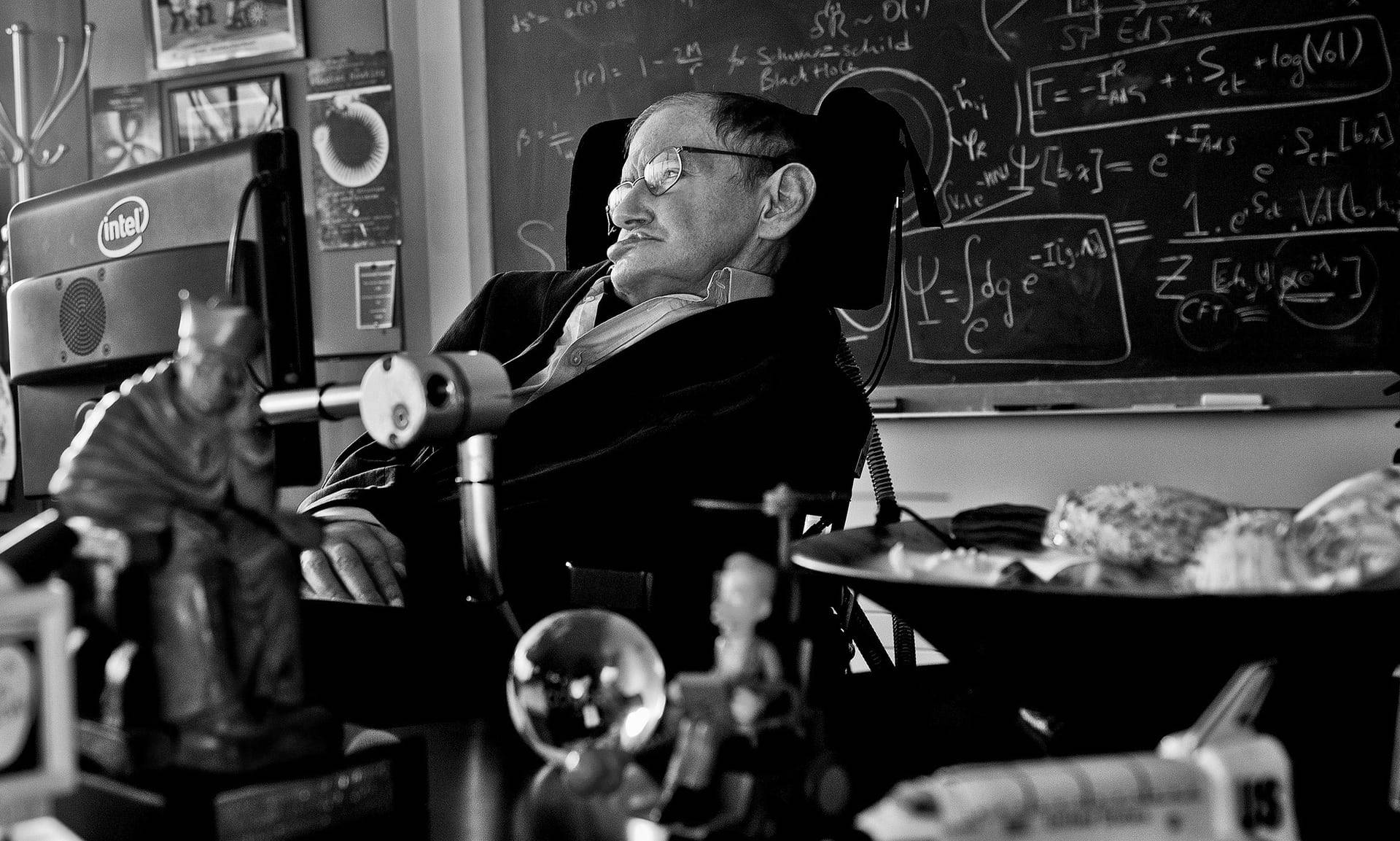 Умер знаменитый астрофизик Стивен Хокинг