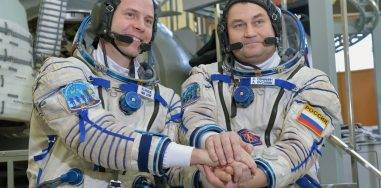 Почему выжили космонавты «Союз МС-10» 8