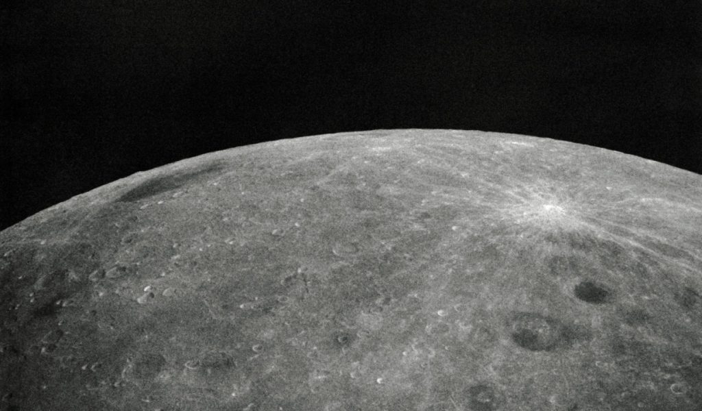 Как СССР сфотографировал Луну сзади 6