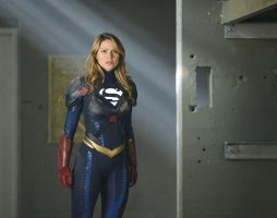 The CW закроет сериал «Супергёрл» после шестого сезона