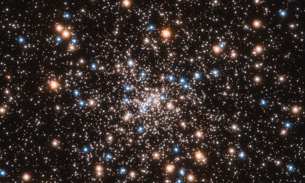 «Хаббл» зарегистрировал «рой» черных дыр в недалеком звездном скоплении