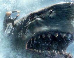 Мегалодон, динозавры и кракен: дебютный трейлер «Мег 2» с Джейсоном Стэйтемом