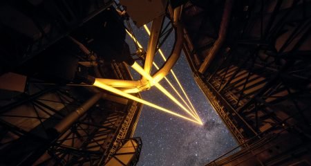 Вглядываясь в небо: достижения и будущее наземных оптических телескопов 8
